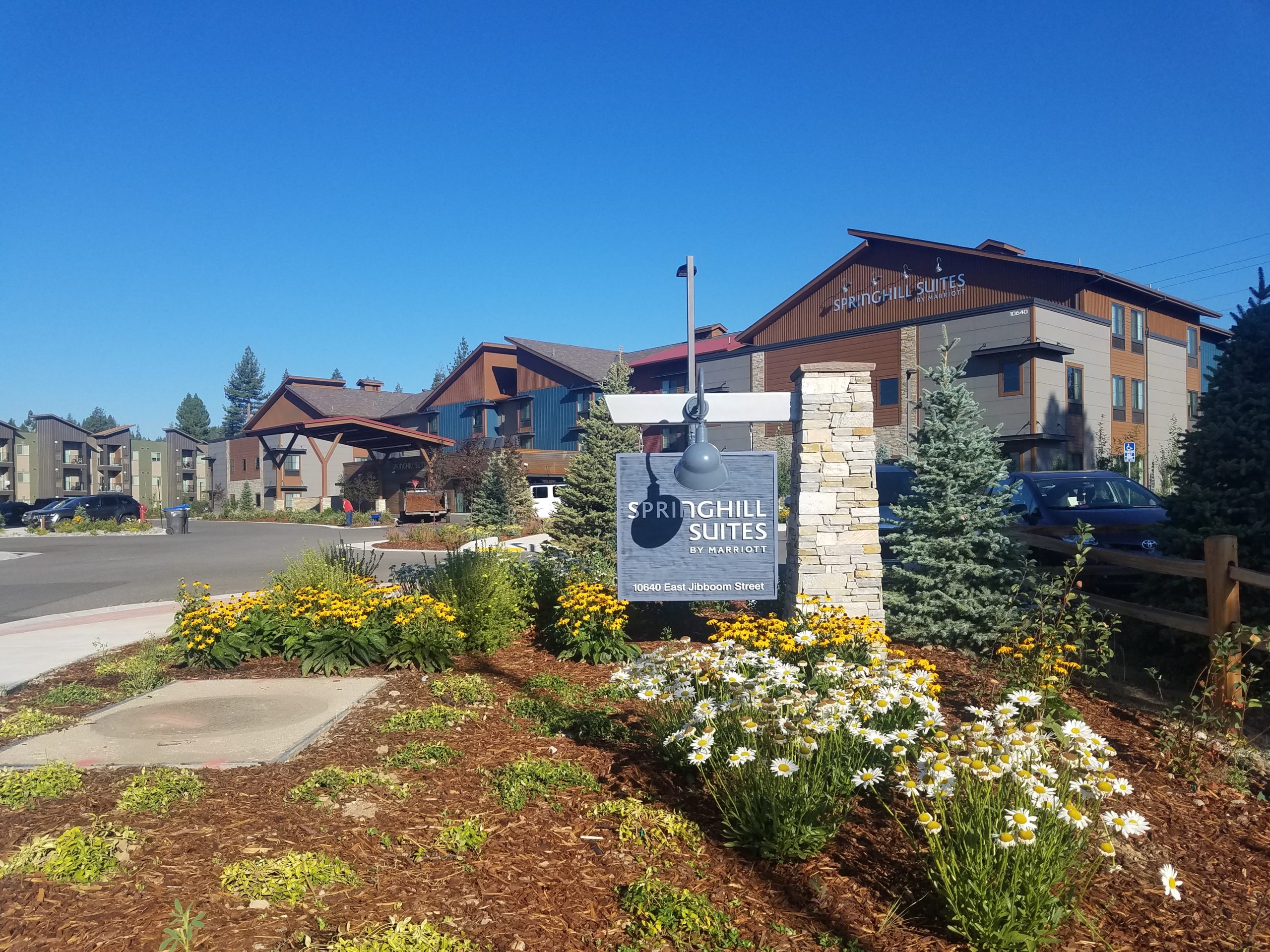 lake-tahoe-commercial-landscaping
